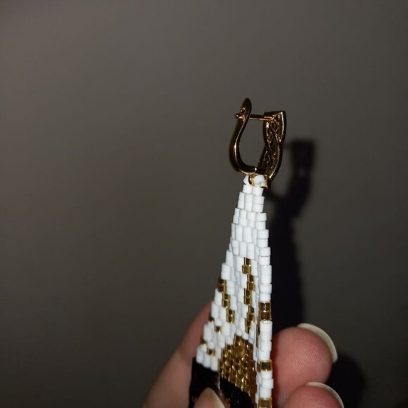 Sun & Moon Beaded Earrings – 18K Gold Plated Hooks, 16 cm - Picture 3 of 4